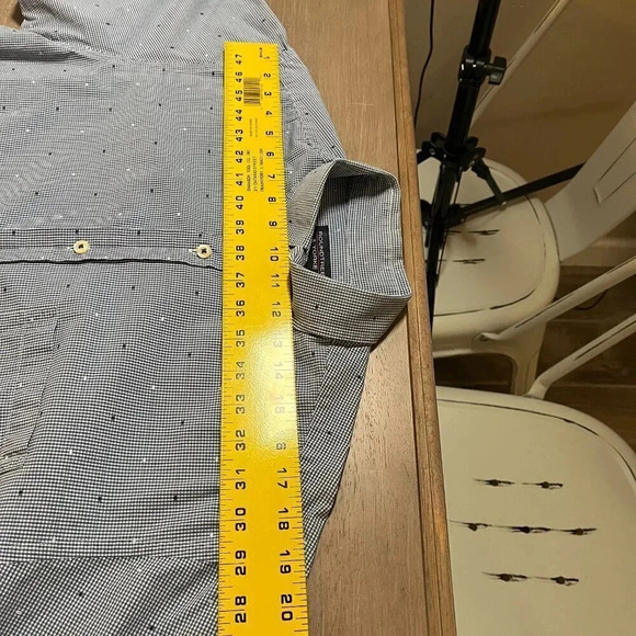 Men’s Roundtree & Yorke Button Down Shirt Size Large - Picture 7 of 8